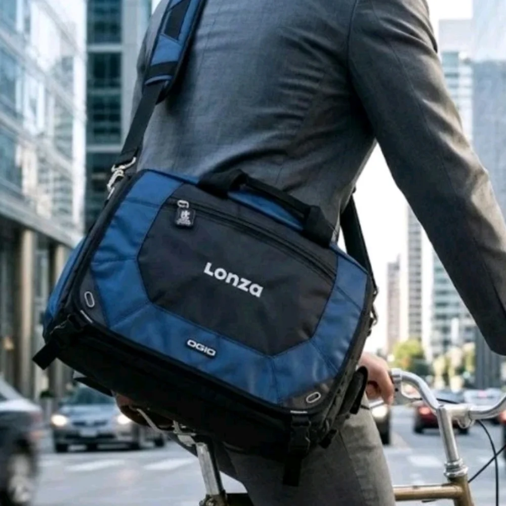 OGIO Corporate City Corp Laptop Messenger Bag 711207